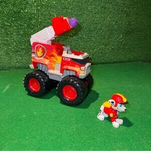 PAW Patrol: Rescue Wheels Marshall’s Firetruck with Action Figure